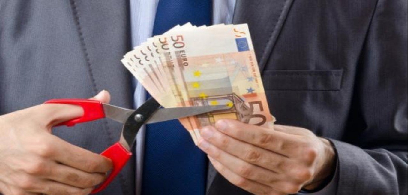 Σχετικά με τη «ρύθμιση» της φορολόγησης των αναδρομικών σε 48 έντοκες δόσεις