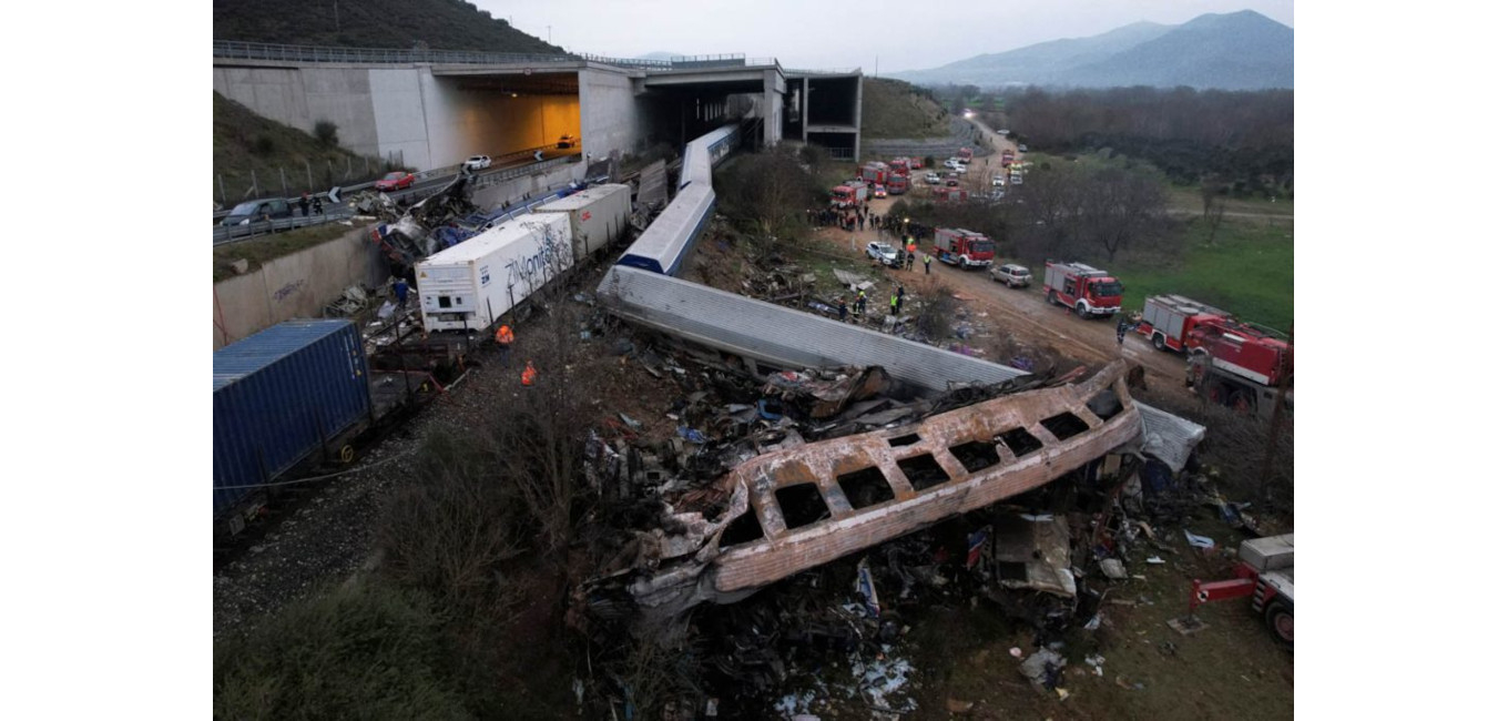 Η ΤΡΑΓΩΔΙΑ ΤΩΝ ΤΕΜΠΩΝ (ΠΟΙΗΜΑ)