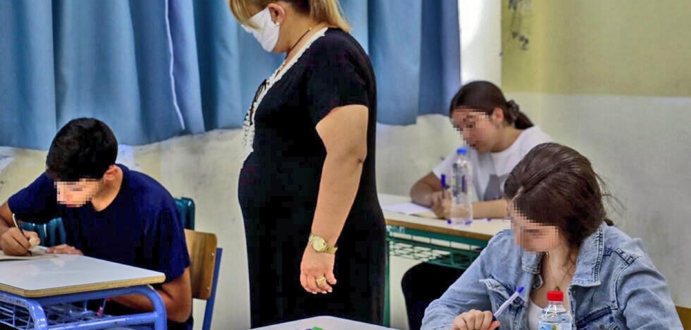 Παράταση σχολικής χρονιάς χωρίς προαγωγικές εξετάσεις