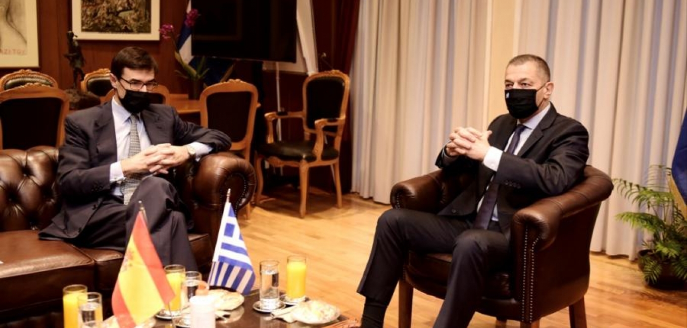 Συνάντηση ΥΦΕΘΑ Αλκιβιάδη Στεφανή με τον Ισπανό Υφυπουργό Εξωτερικών Juan González-Barba Pera