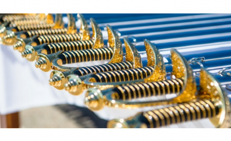 ΧΟΡΗΓΗΣΗ ΞΙΦΩΝ ΣΤΟΥΣ Ε.Α. ΔΙΚΑΙΟΥΜΕΝΟΥΣ ΣΥΝΑΔΕΛΦΟΥΣ