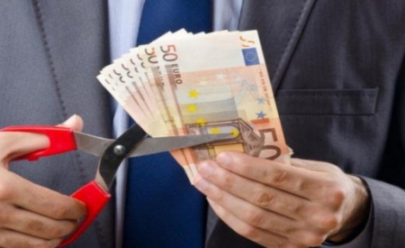 Σχετικά με τη «ρύθμιση» της φορολόγησης των αναδρομικών σε 48 έντοκες δόσεις