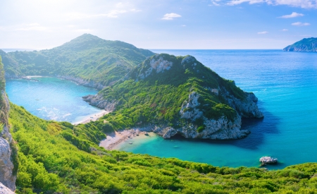 Μαθράκι: Συγκινητική επιστολή της πρώτης δασκάλας μετά από 21 χρόνια