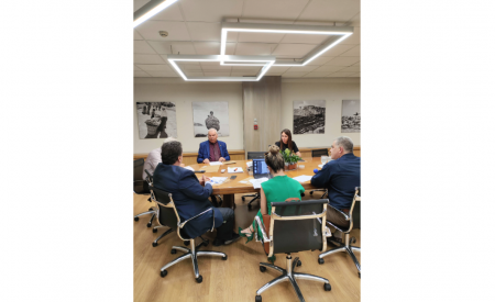 ΣΥΝΑΝΤΗΣΗ ΤΗΣ ΕΝΩΣΕΩΣ ΑΠΟΣΤΡΑΤΩΝ ΑΞΙΩΜΑΤΙΚΩΝ ΣΤΡΑΤΟΥ (Ε.Α.Α.Σ.)     ΜΕ ΤΗΝ ΥΠΟΥΡΓΟ ΕΡΓΑΣΙΑΣ ΚΑΙ ΚΟΙΝΩΝΙΚΗΣ ΑΣΦΑΛΙΣΗΣ κ. ΔΟΜΝΑ ΜΙΧΑΗΛΙΔΟΥ