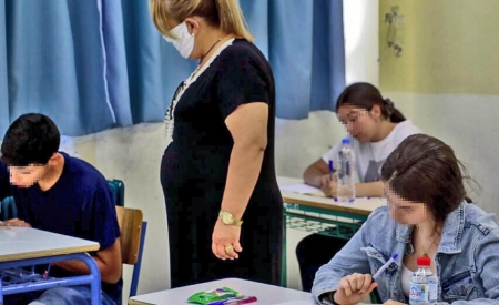 Παράταση σχολικής χρονιάς χωρίς προαγωγικές εξετάσεις